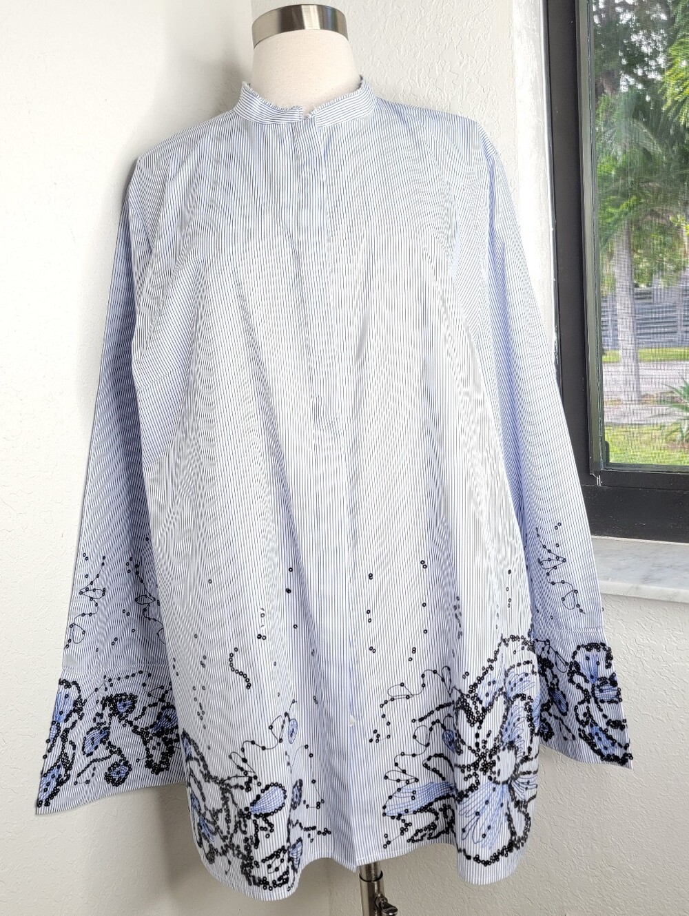 ESCADA Nalisy Sequin Stripe Stand Collar Shirt In Iced Blueberry 44.